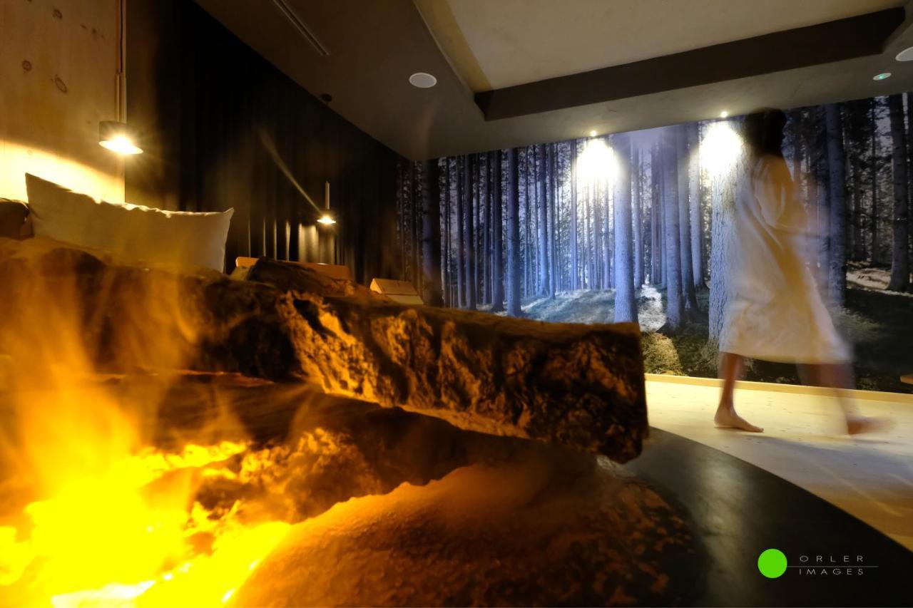 La Roccia Wellness Hotel Cavalese Εξωτερικό φωτογραφία