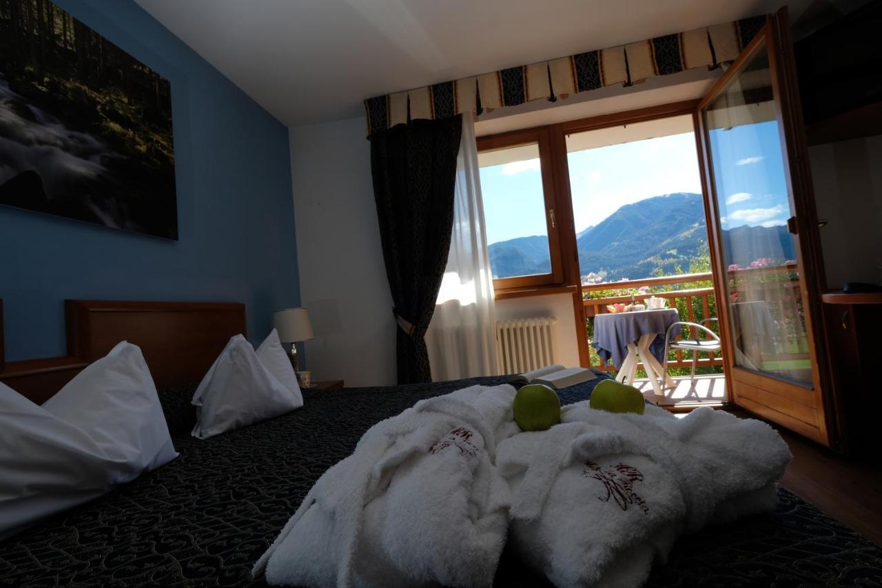 La Roccia Wellness Hotel Cavalese Εξωτερικό φωτογραφία